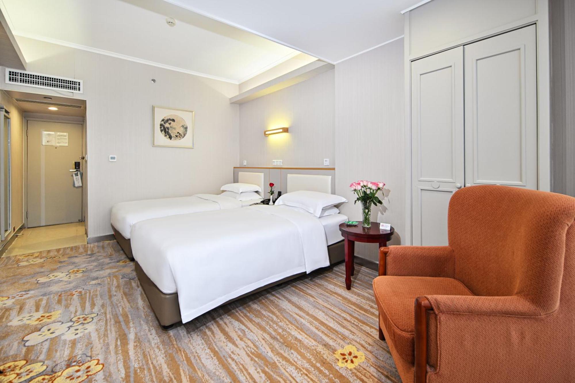 Guangdong Hotel Чжухай Экстерьер фото